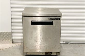 MXCR27U-FBHC Compact Undercounter Refrigerator - 1 Door (6.5 Cu. Ft.)