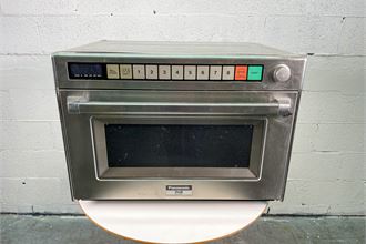 Panasonic Pro II, NE-2680, Commercial Heavy Duty Steamer Microwave Oven