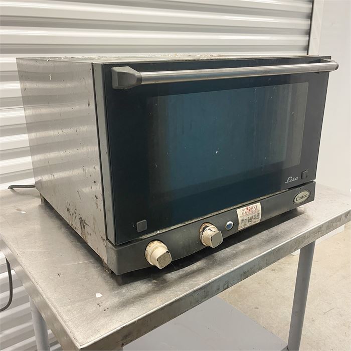 Cadco ISA Convection Oven